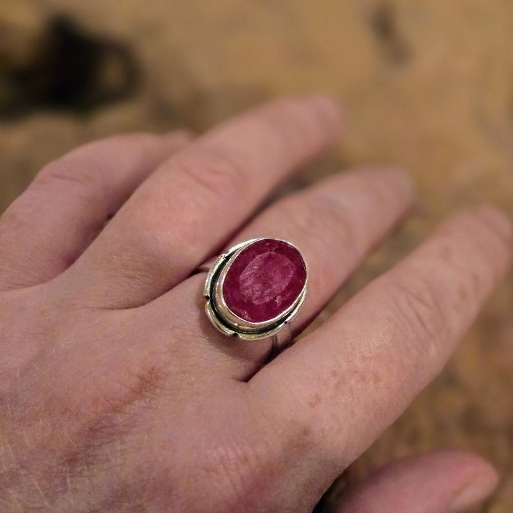 Sterling Silver Ruby Statement Ring Size 6.5 - image 4